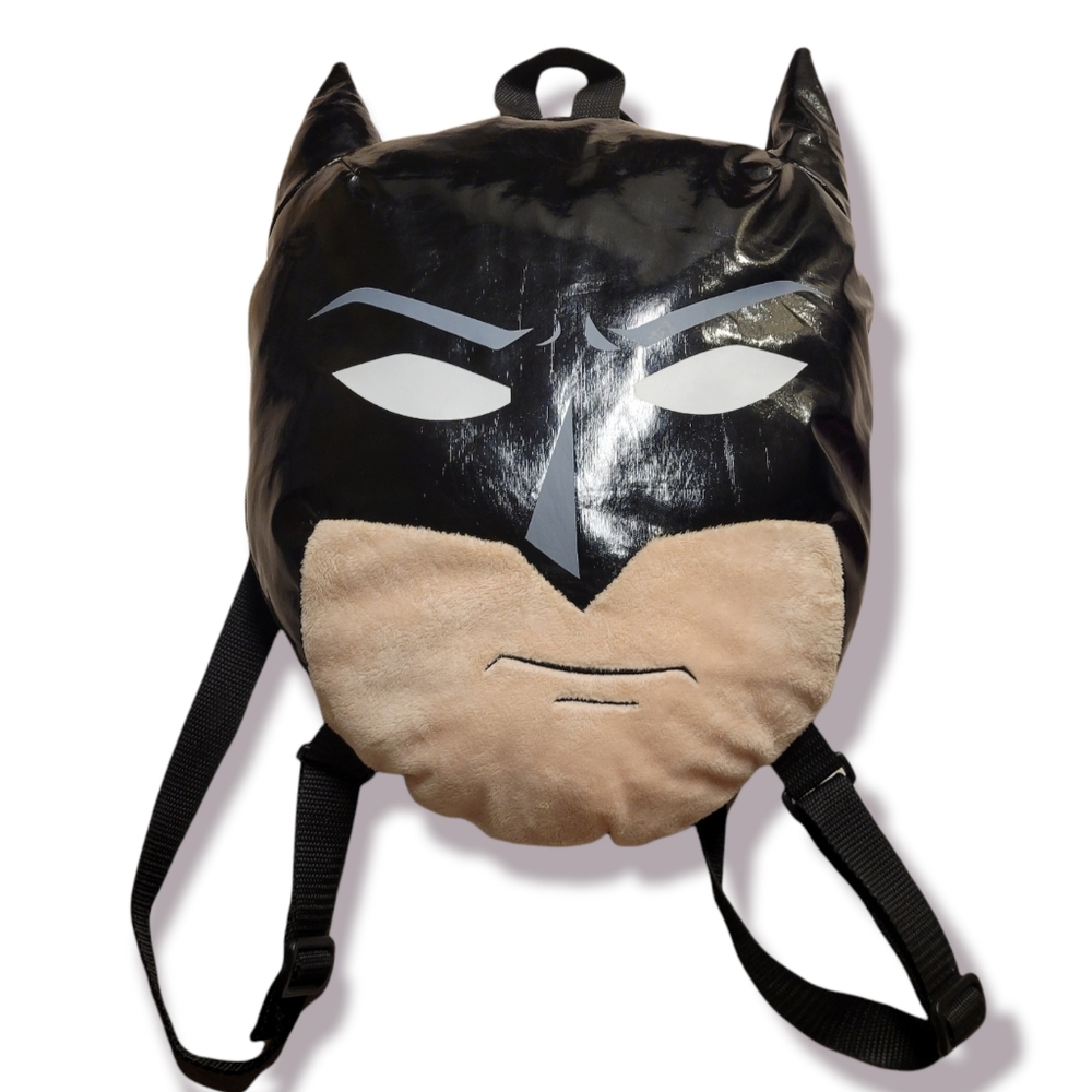 BATMAN Backpack Accessory Innovation.